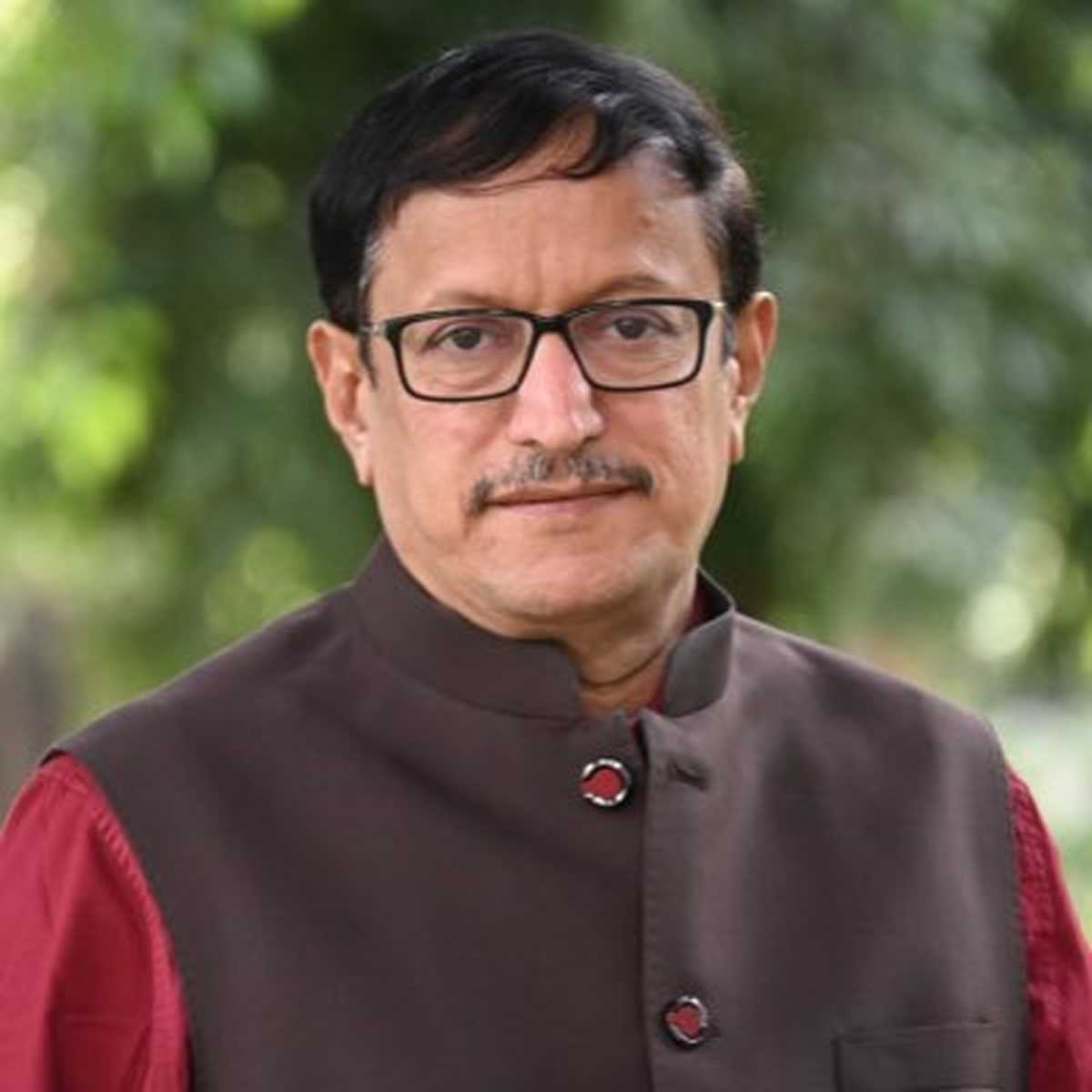 कर्नाटक में कांग्रेस को पांच गारंटियों को वापस नहीं लेने देंगे : एस प्रकाश